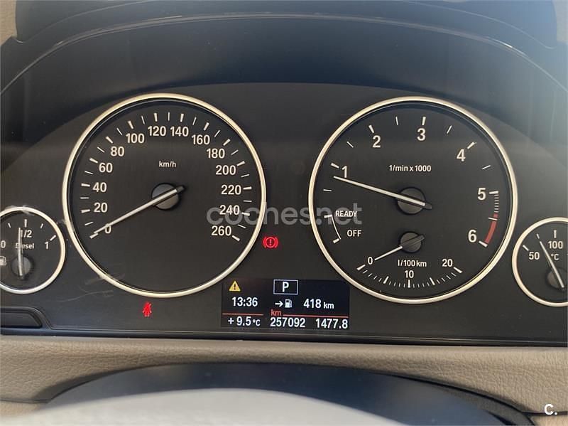 Usado BMW 318 143 CV (105 kW) 2013 Azul Berlina