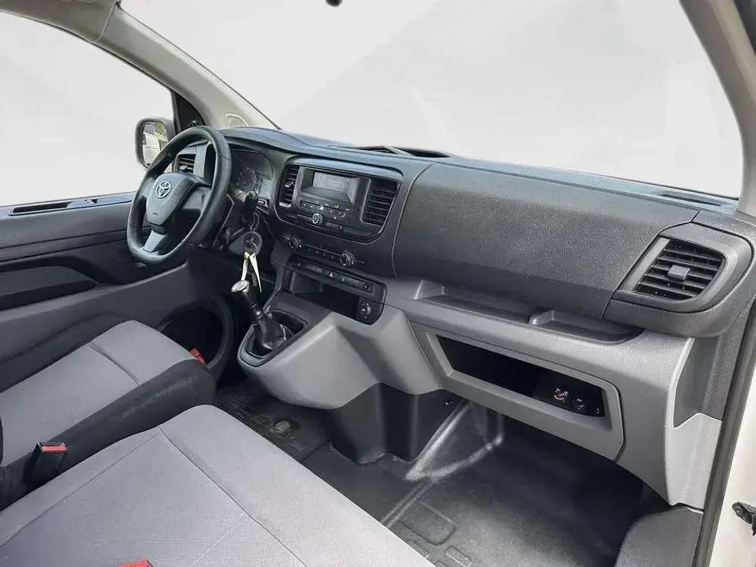 Usado Toyota Proace Business Edition 95 CV (69 kW) 2017 Monovolumen