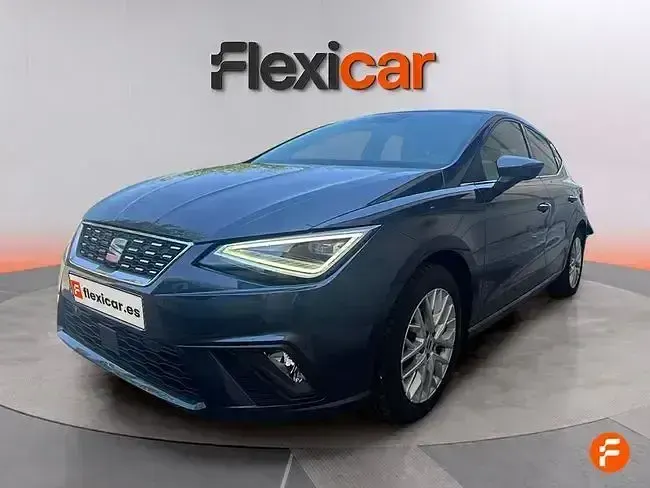 Usado Seat Ibiza XCELLENCE 115 CV (84 kW) 2024 Gris Utilitario
