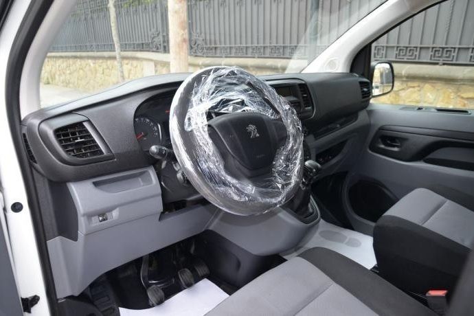 Usado Peugeot Expert S 115 CV (84 kW) 2017 Blanco Van