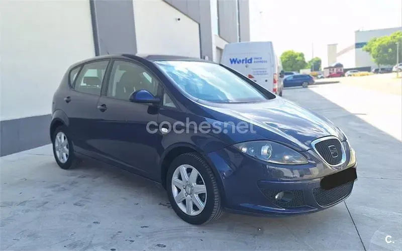 Usado Seat Altea Sport 140 CV (102 kW) 2007 Azul Monovolumen