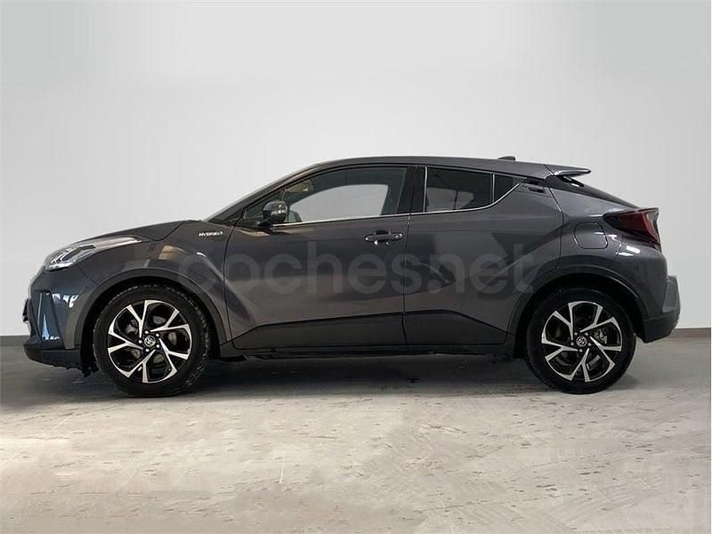 Usado Toyota C-HR Advance 122 CV (89 kW) 2021 Gris / plata SUV