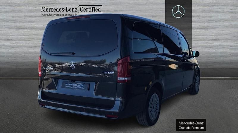 Usado Mercedes Vito 163 CV (119 kW) 2023 Gris Van