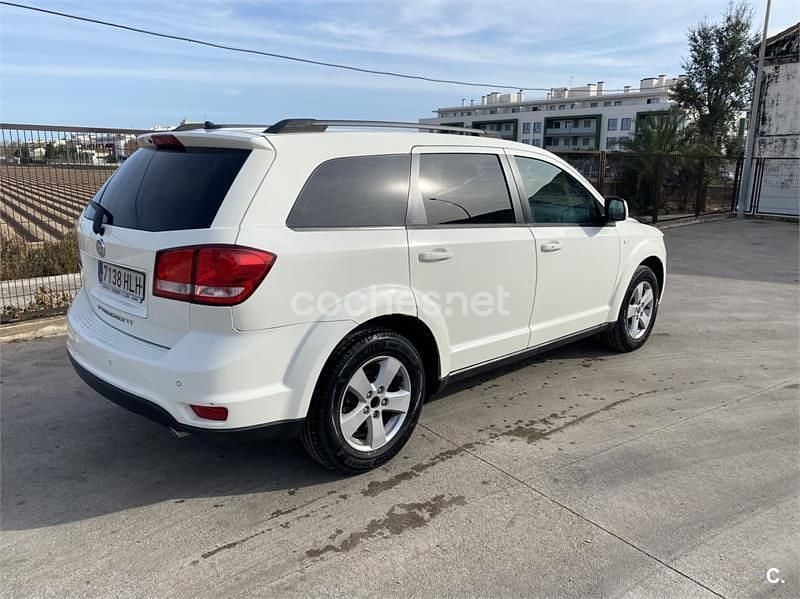 Usado Fiat Freemont Lounge 140 CV (102 kW) 2012 Blanco SUV