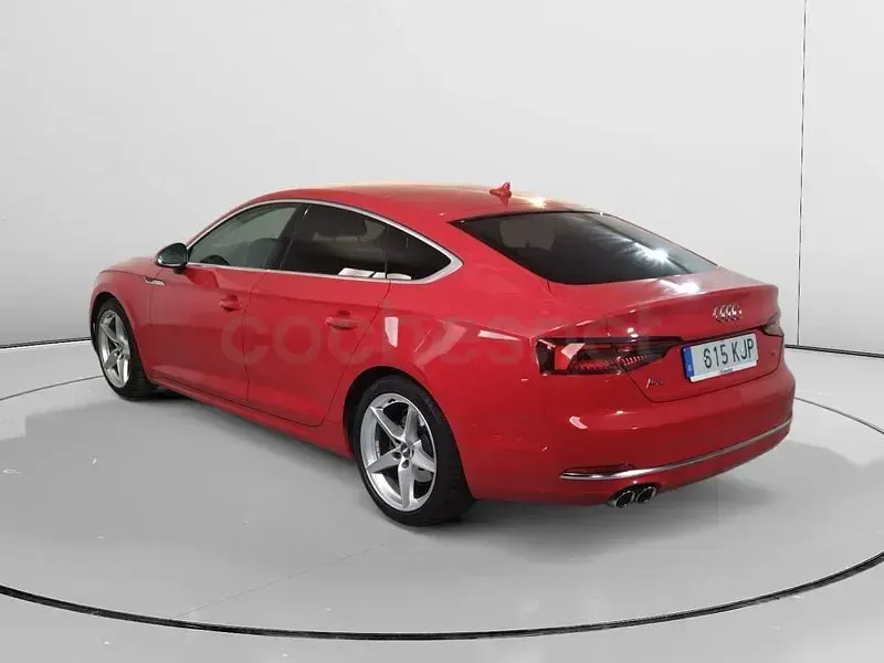 Usado Audi A5 Sportback Sport 190 CV (139 kW) 2018 Rojo Utilitario