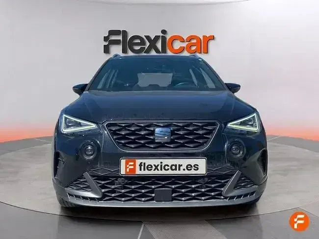 Usado Seat Arona FR 115 CV (84 kW) 2024 Negro SUV