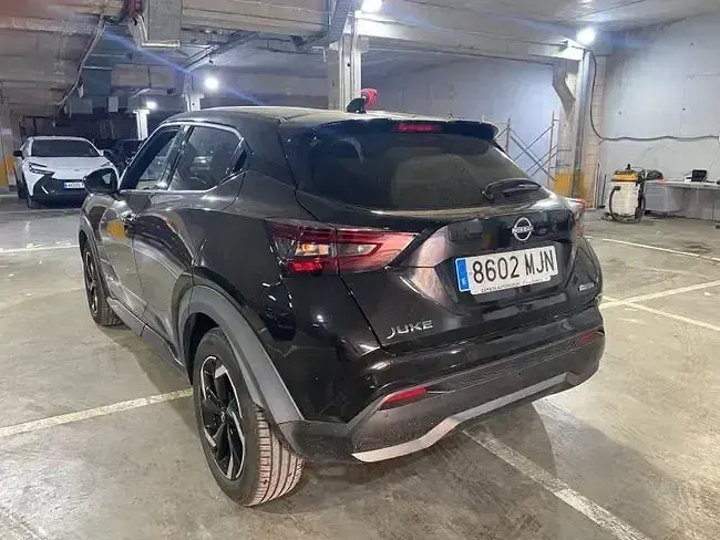Usado Nissan Juke N-Connecta 143 CV (105 kW) 2023 Negro SUV