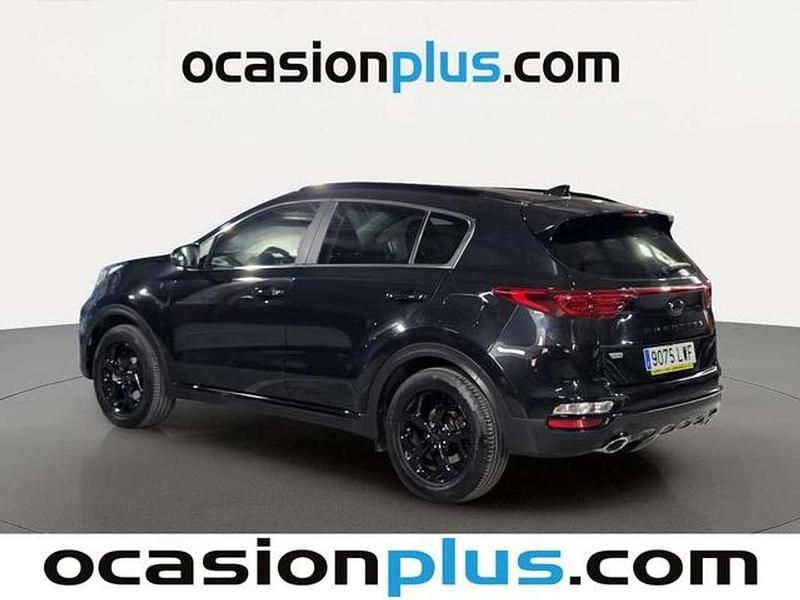 Usado Kia Sportage 136 CV (100 kW) 2022 Negro SUV