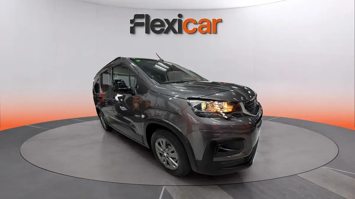 Usado Peugeot Rifter Allure 131 CV (96 kW) 2022 Monovolumen