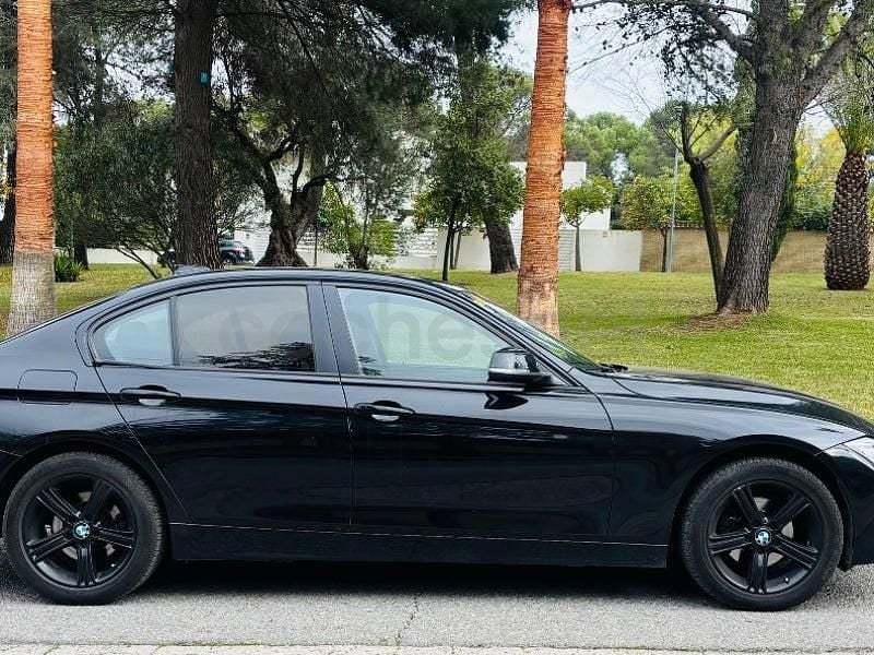 Usado BMW 318 143 CV (105 kW) 2014 Negro Berlina