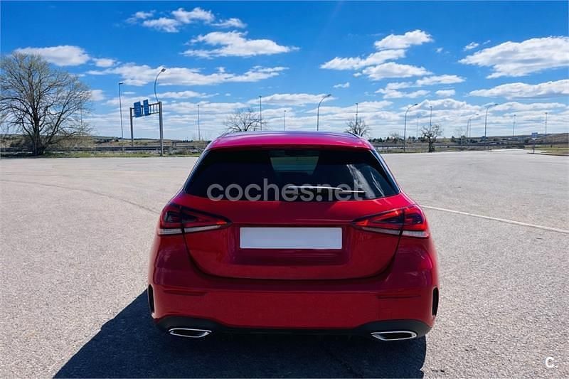 Usado Mercedes A180 109 CV (80 kW) 2018 Rojo Berlina
