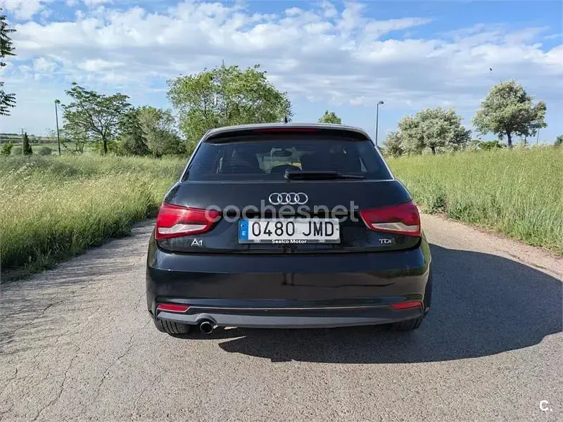 Usado Audi A1 Sportback Design 116 CV (85 kW) 2016 Negro Utilitario