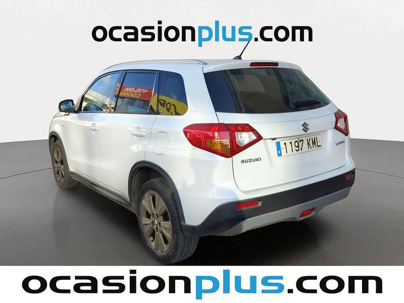 Usado Suzuki Vitara 120 CV (88 kW) 2018 Blanco SUV