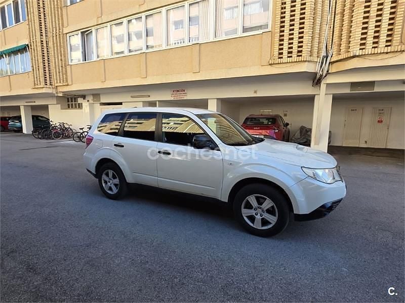 Usado Subaru Forester 147 CV (108 kW) 2010 Blanco SUV