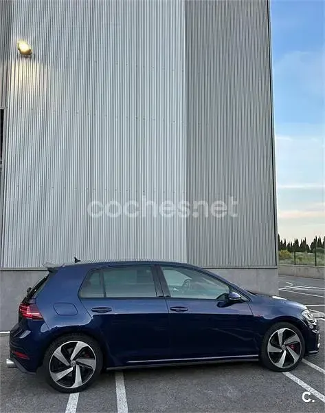 Usado VW Golf VII GTI 245 CV (180 kW) 2019 Azul Berlina