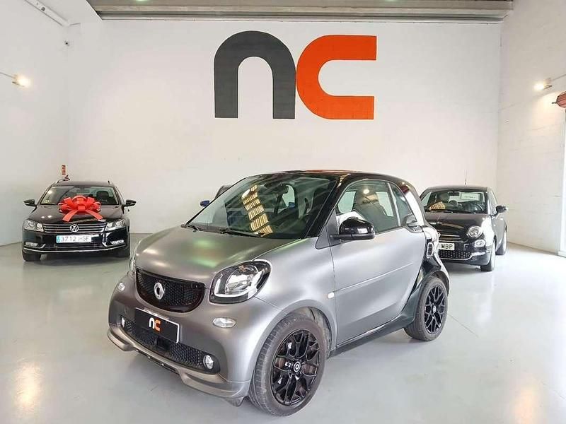 Gris Usado 2019 Smart ForTwo Coupé Passion Coupe | 15.900 € (Precio justo) - Imagen 1/4