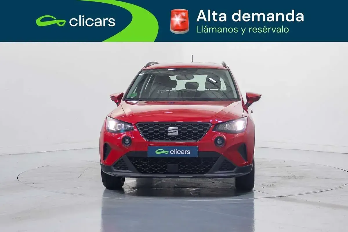 Usado Seat Arona Reference 95 CV (69 kW) 2022 Rojo SUV