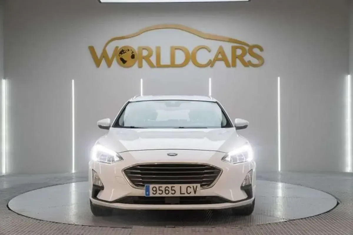 Usado Ford Focus Titanium 150 CV (110 kW) 2019 Blanco Familiar
