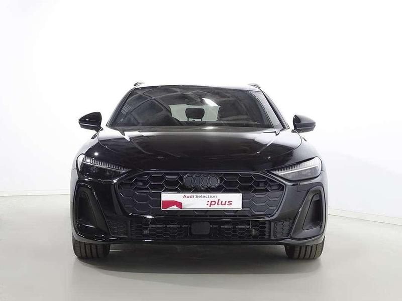 Usado Audi A5 Ambiente 299 CV (219 kW) 2025 Negro Familiar