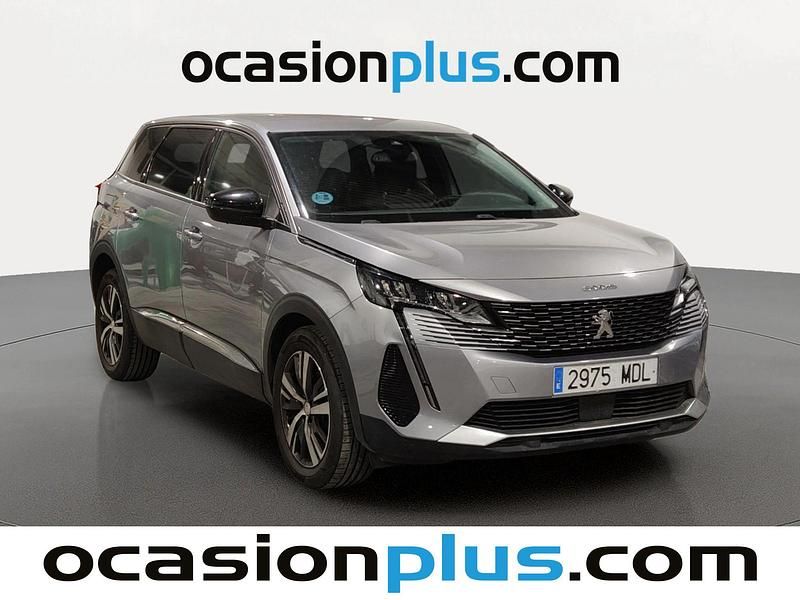 Begagnad Peugeot 5008 Allure 131 HK (96 kW) 2023 Grå SUV