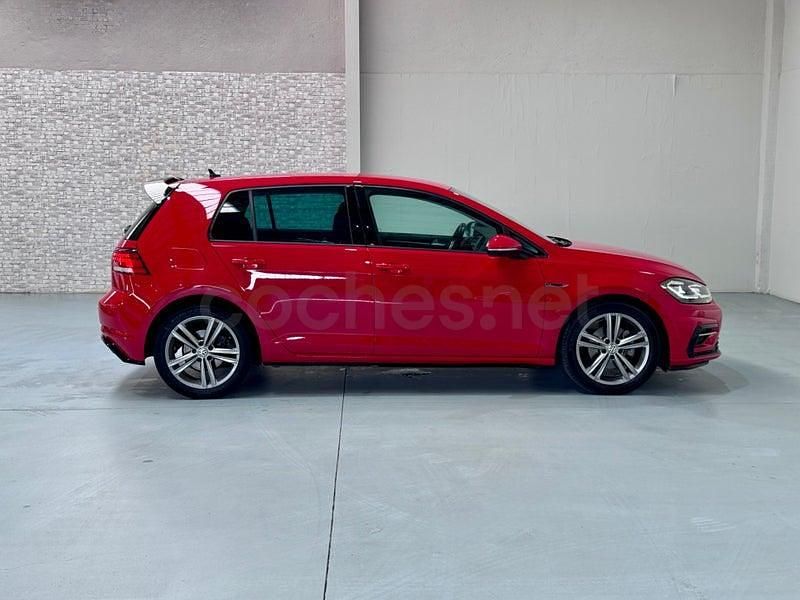 Usado VW Golf VII Sportline 115 CV (84 kW) 2017 Rojo Berlina