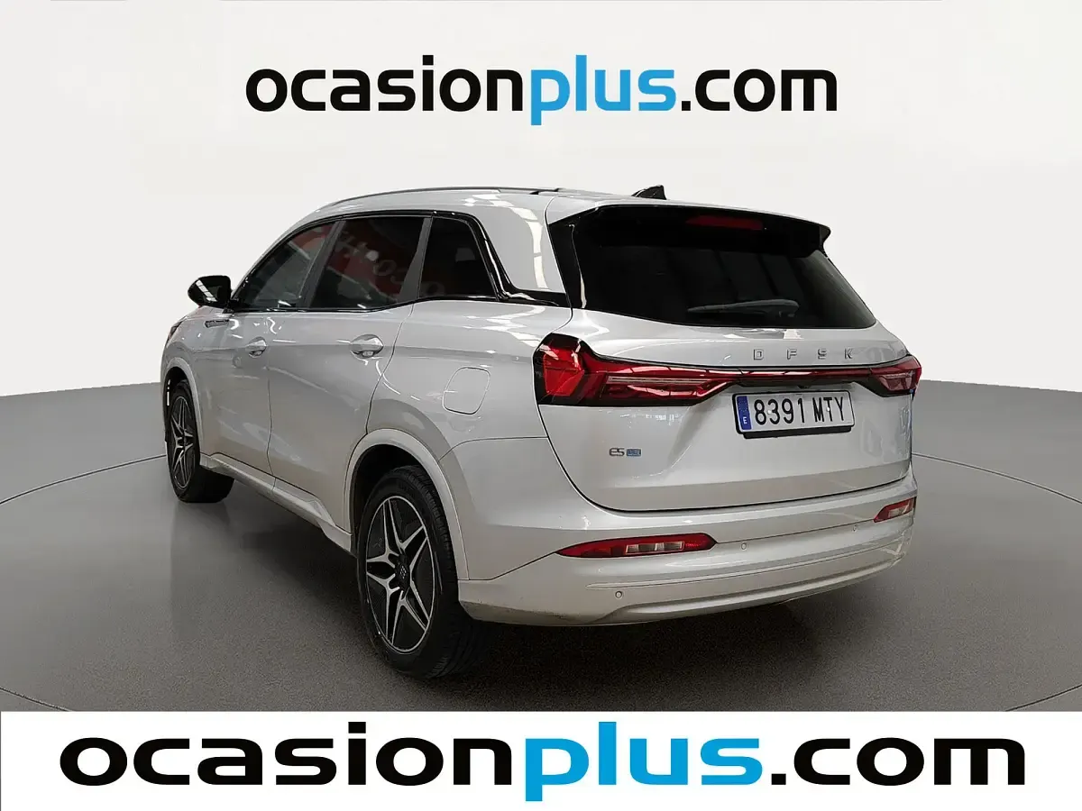 Usado DFSK E5 217 CV (159 kW) 2024 Gris plata SUV