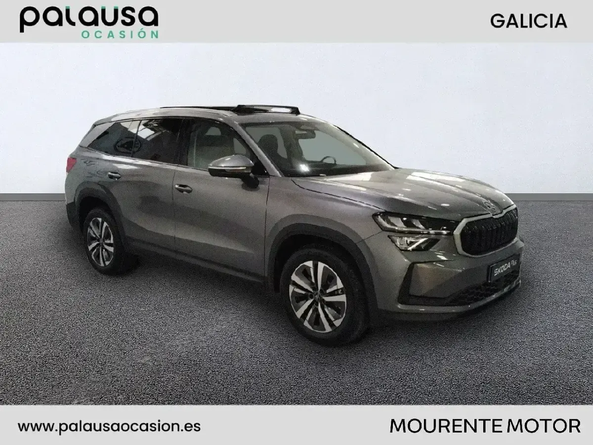 Usado Skoda Kodiaq 204 CV (150 kW) 2026 Gris / plata SUV