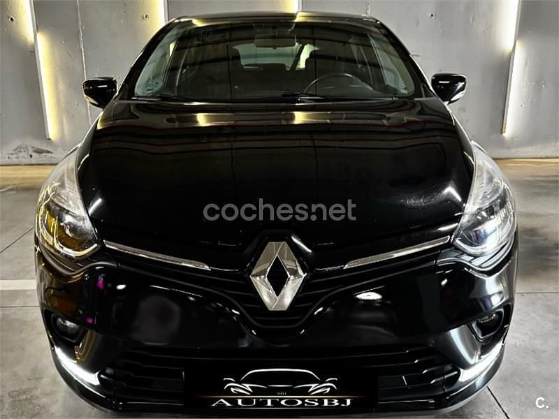 Negro Usado 2017 Renault Clio IV LIMITED Berlina | 7900 € (Buen precio) - Imagen 1/4