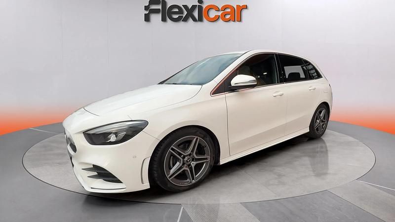 Usado Mercedes B200 150 CV (110 kW) 2020 Blanco Monovolumen