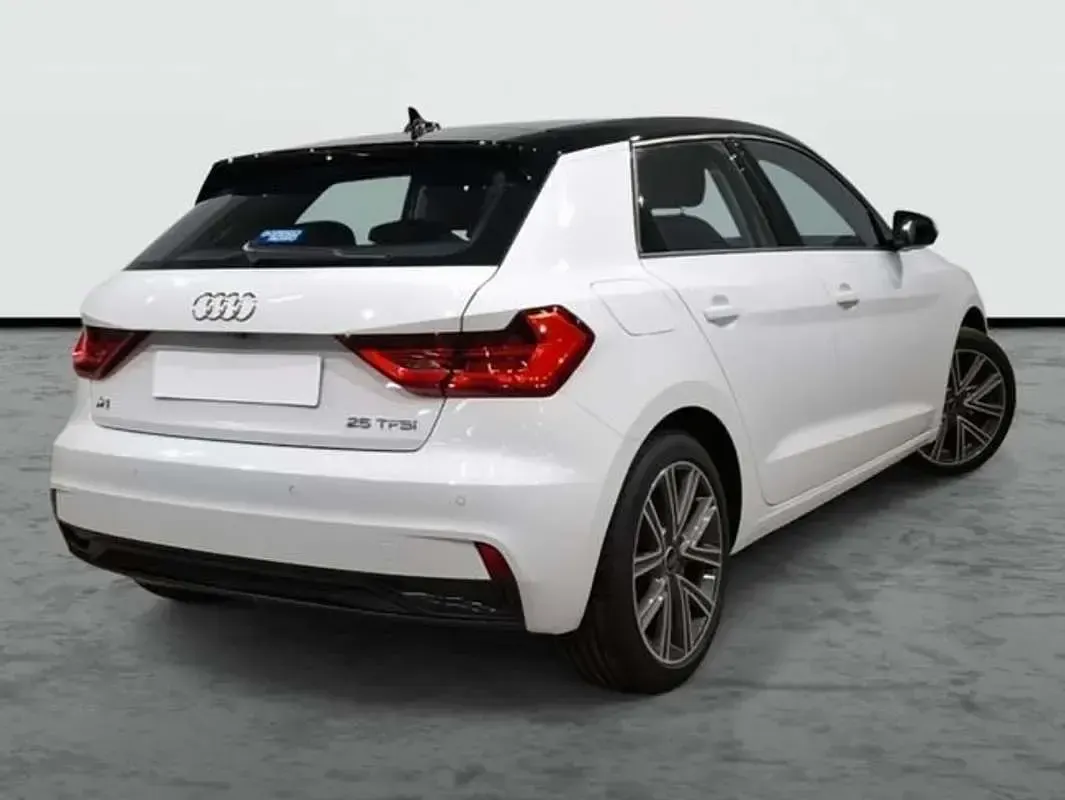 Nuevo Audi A1 Sportback 95 CV (69 kW) 2026 Blanco Utilitario