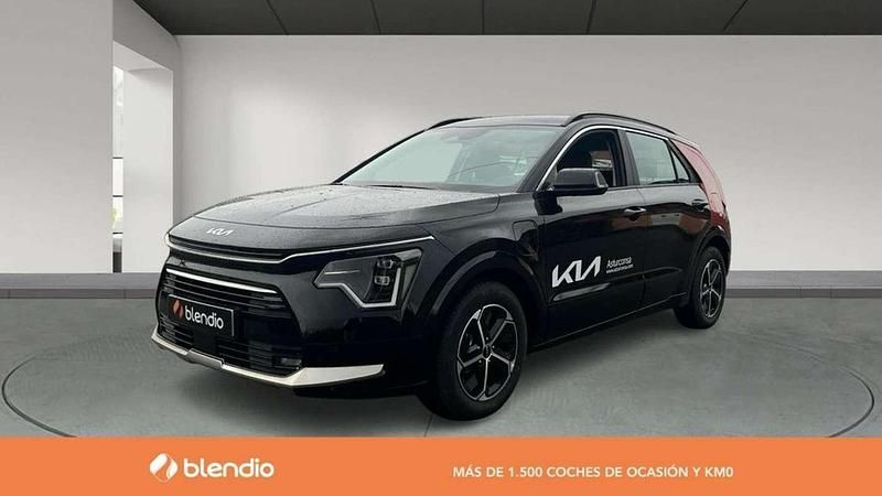 Usado Kia Niro 185 CV (136 kW) 2025 Negro SUV