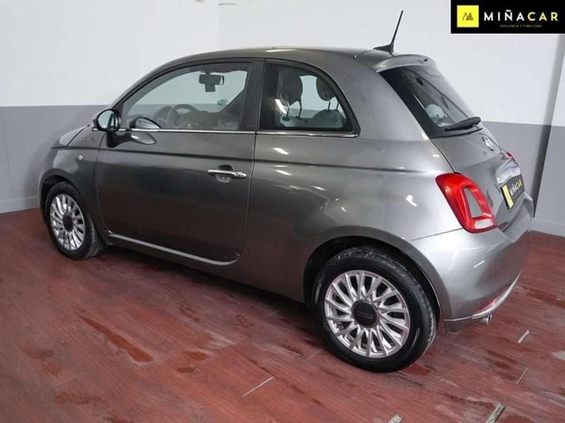 Usado Fiat 500 Dolcevita 71 CV (52 kW) 2022 Gris Utilitario