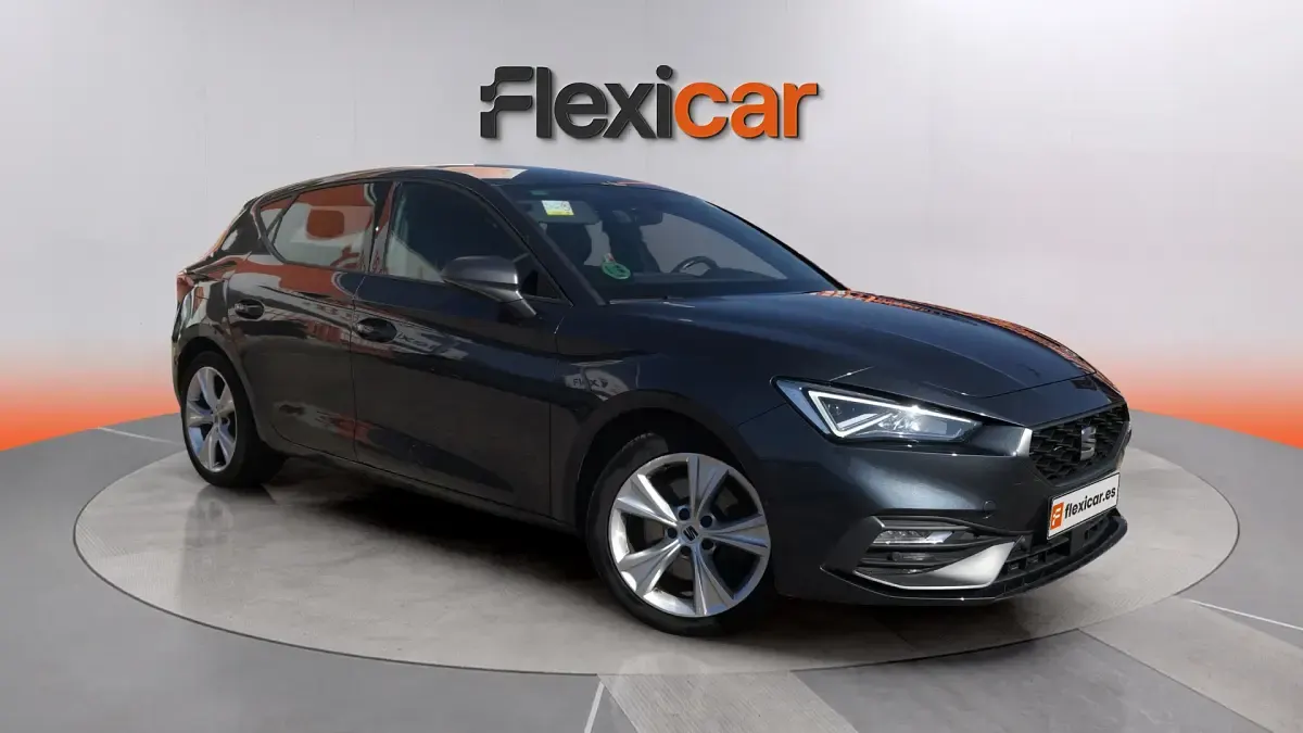 Usado Seat Leon FR 150 CV (110 kW) 2022 Berlina