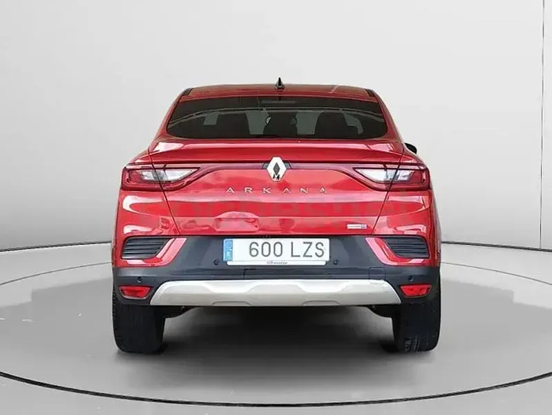 Usado Renault Arkana Zen 145 CV (106 kW) 2022 Rojo SUV