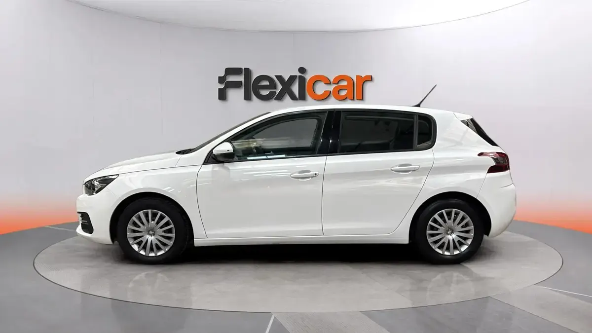 Usado Peugeot 308 Business-Line 110 CV (80 kW) 2019 Blanco Utilitario