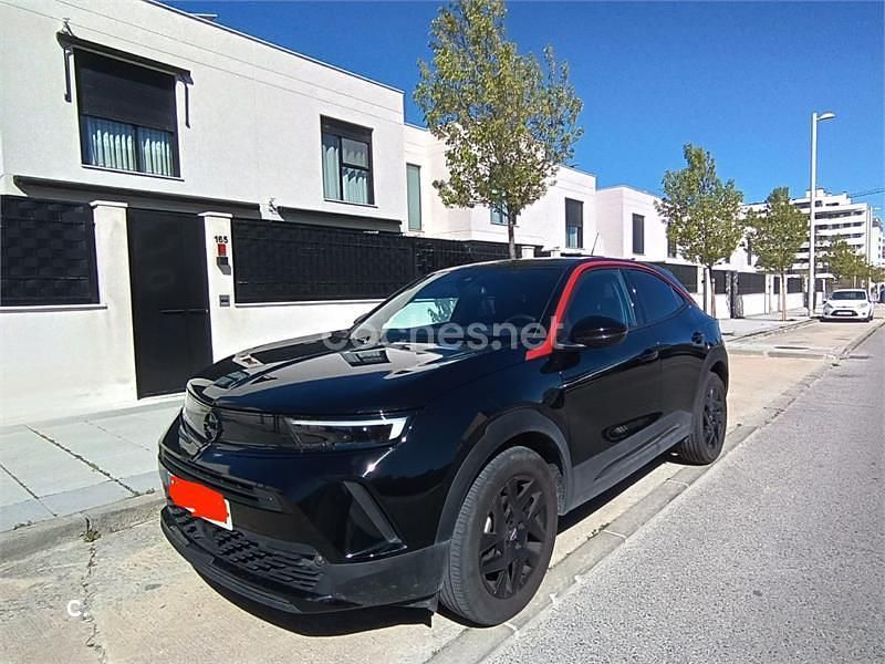 Usado Opel Mokka GS Line 110 CV (80 kW) 2022 Negro SUV