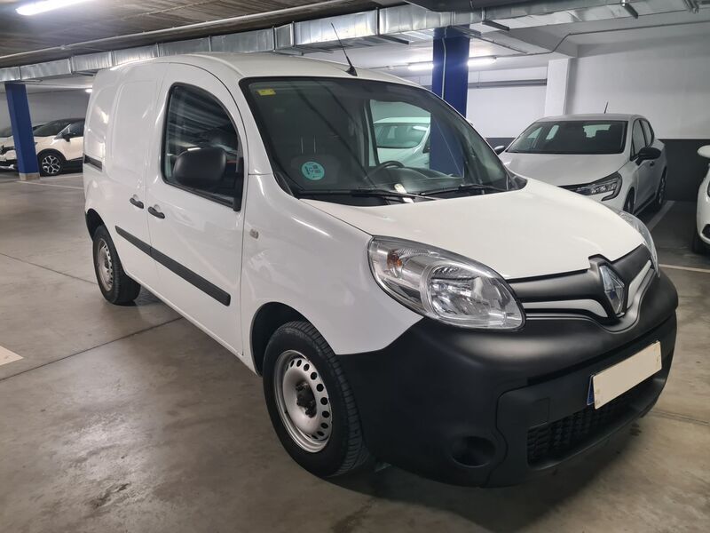 Blanco Usado 2020 Renault Kangoo Monovolumen | 10.695 € (Buen precio) - Imagen 1/4