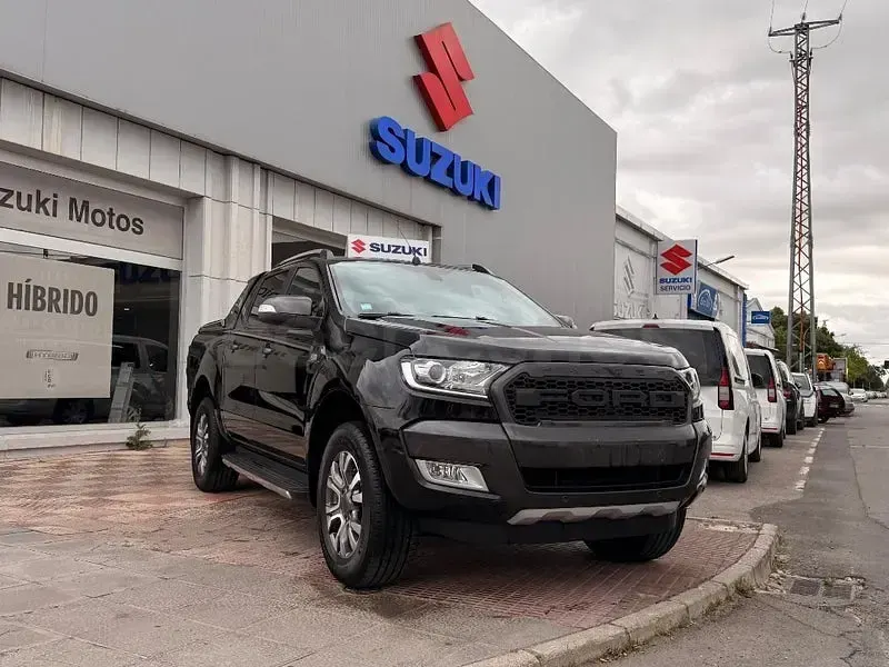 Usado Ford Ranger Wildtrack 200 CV (147 kW) 2019 Gris / plata Pickup/Camioneta