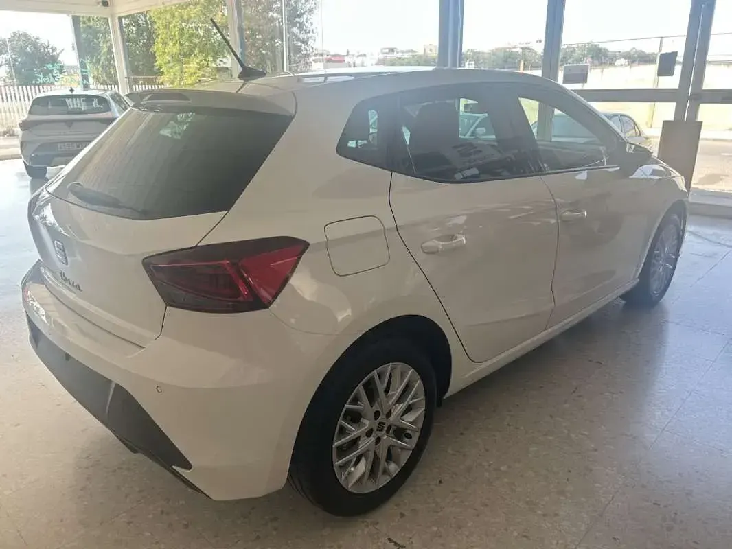 Nuevo Seat Ibiza Style 116 CV (85 kW) 2026 Blanco Utilitario