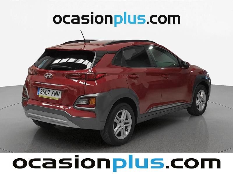 Usado Hyundai Kona 120 CV (88 kW) 2018 Rojo SUV