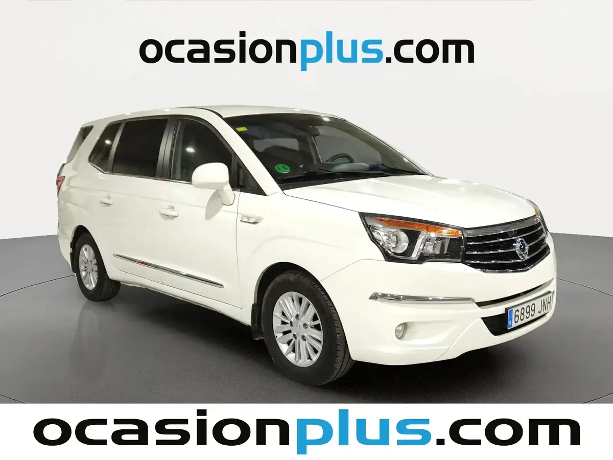 Usado SsangYong Rodius 178 CV (130 kW) 2016 Blanco Monovolumen