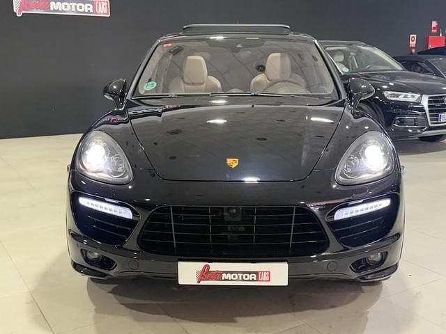 Usado Porsche Cayenne GTS 420 CV (308 kW) 2013 Negro SUV