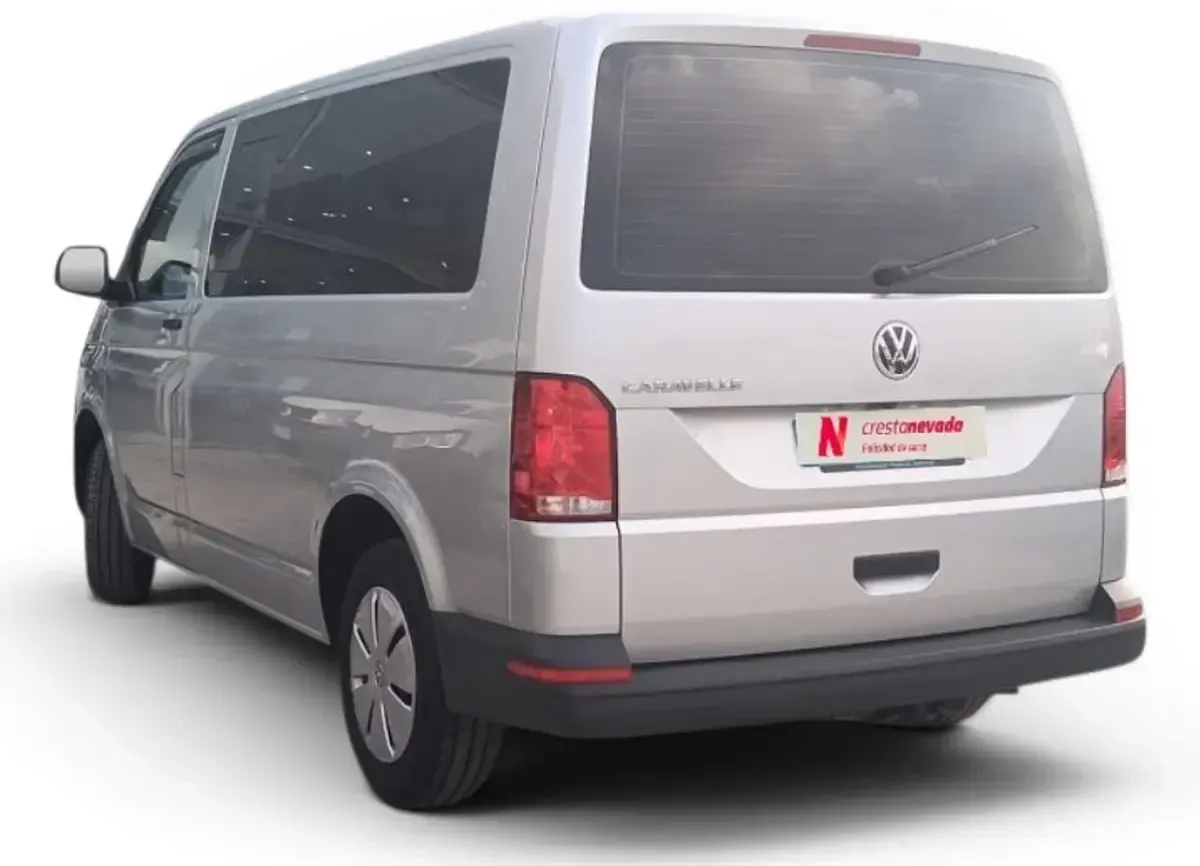 Usado VW Caravelle 110 CV (80 kW) 2021 Gris Van