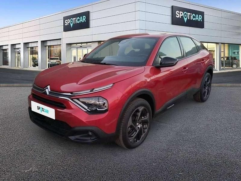 Rojo Usado 2025 Citroën C4 PureTech Berlina | 19.900 € (Precio justo) - Imagen 1/4