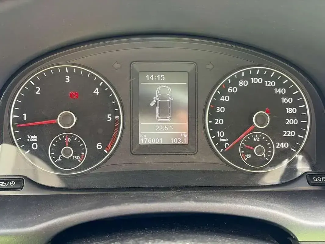 Usado VW Caddy Pro 75 CV (55 kW) 2015 Blanco Monovolumen