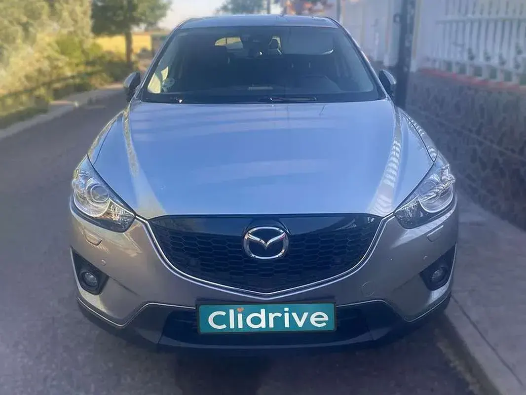 Usado Mazda CX-5 Luxury 175 CV (128 kW) 2014 Gris SUV