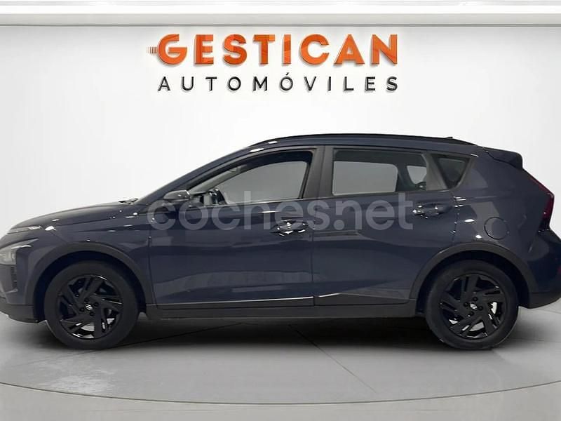 Usado Hyundai Bayon 84 CV (61 kW) 2022 Azul SUV