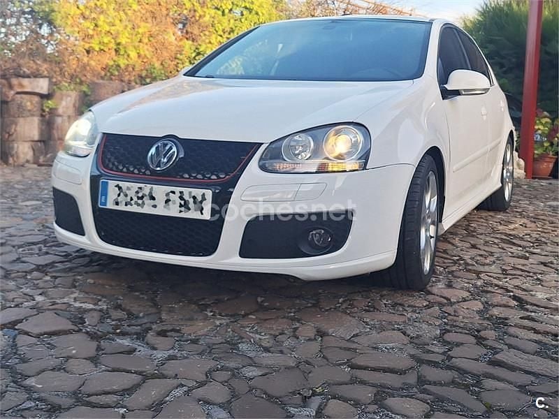 Usado VW Golf V GTI 200 CV (147 kW) 2007 Blanco Berlina
