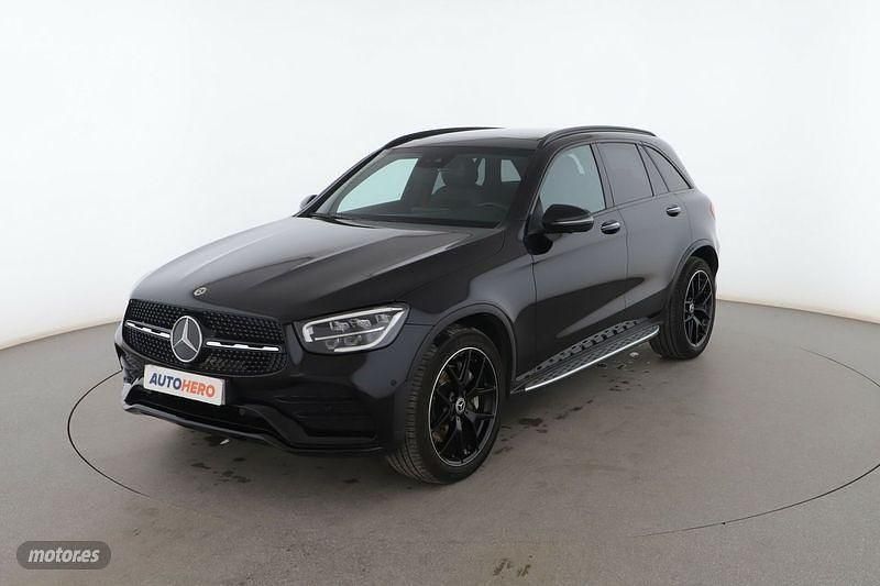 Negro Usado 2022 Mercedes GLC220 AMG line SUV | 42.499 € (Precio justo) - Imagen 1/3