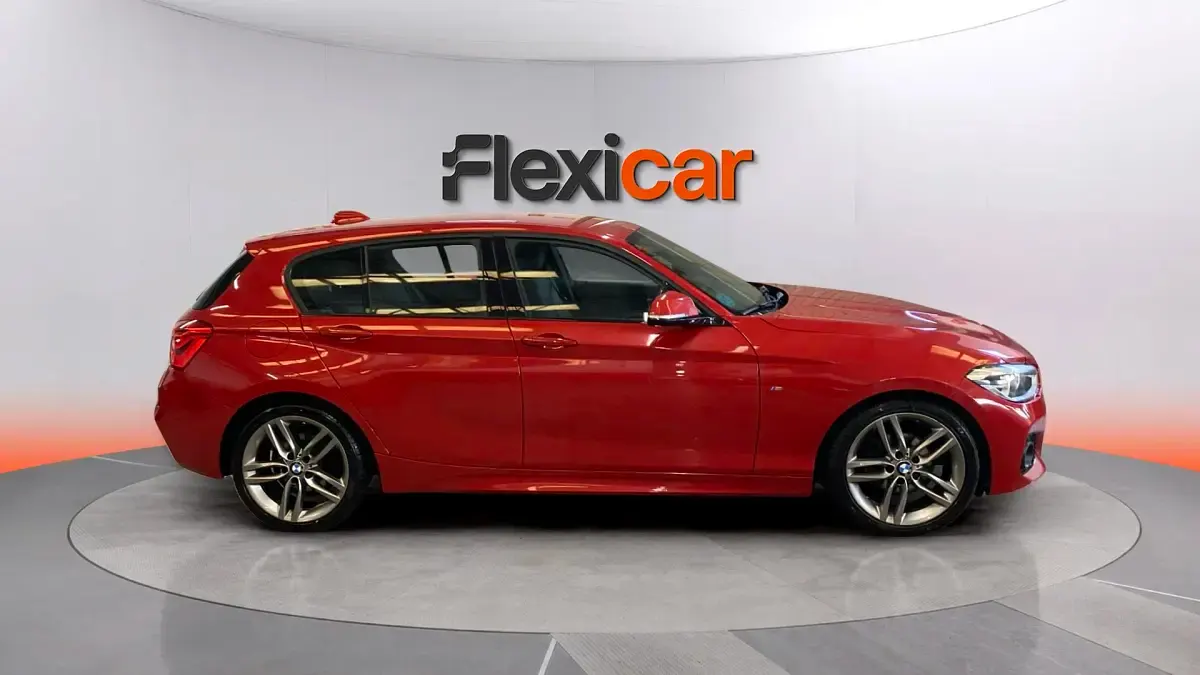 Usado BMW 116 116 CV (85 kW) 2019 Rojo Utilitario